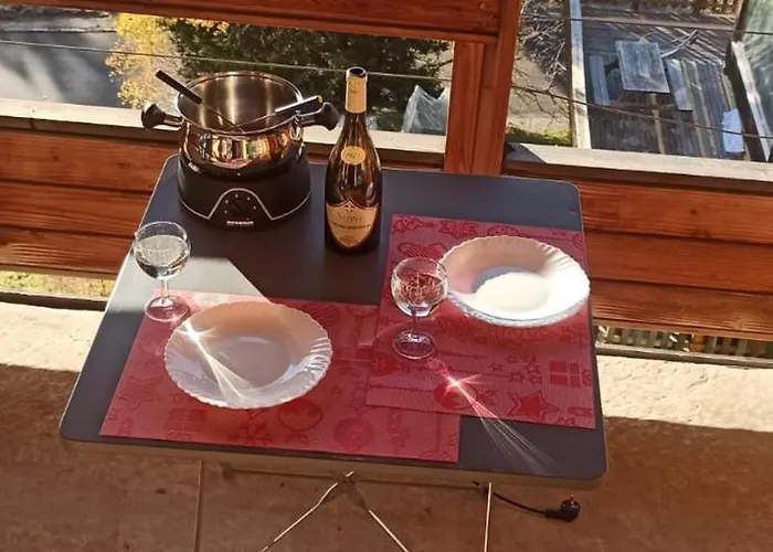 - La Grive Апартаменты